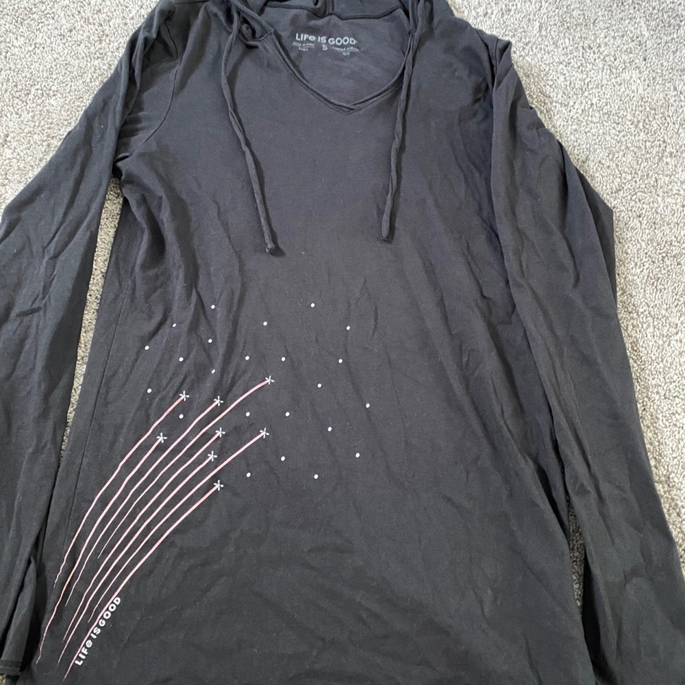 Long sleeve hooded shirt with shooting stars